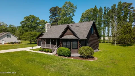 107 Poplar Circle Hertford NC 27944