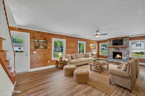107 Poplar Circle Hertford NC 27944