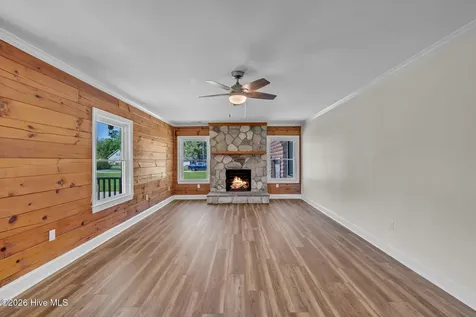 107 Poplar Circle Hertford NC 27944