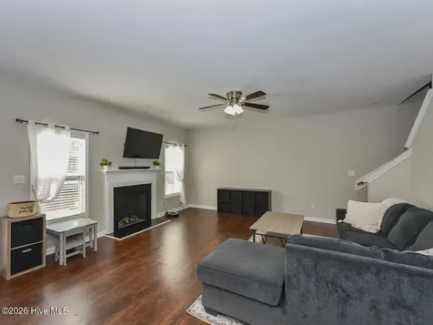 195 Dairy Court Raeford NC 28376