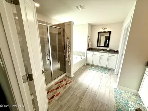 5010 Spring Green Pass New Bern NC 28562
