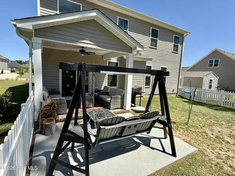 5010 Spring Green Pass New Bern NC 28562