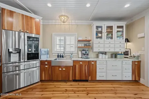 604 E Front Street New Bern NC 28560