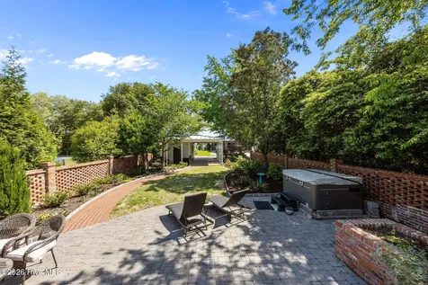 604 E Front Street New Bern NC 28560