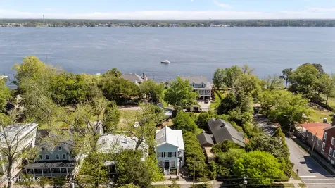 604 E Front Street New Bern NC 28560
