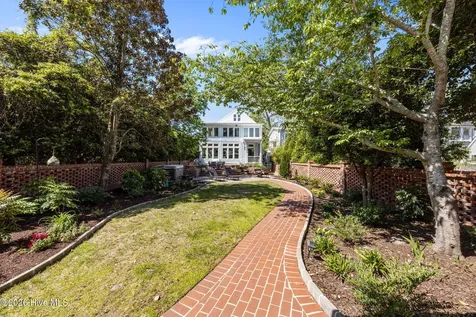 604 E Front Street New Bern NC 28560
