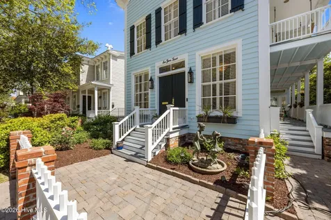 604 E Front Street New Bern NC 28560