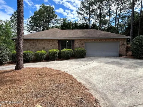 100 Bridle Path Circle Pinehurst NC 28374