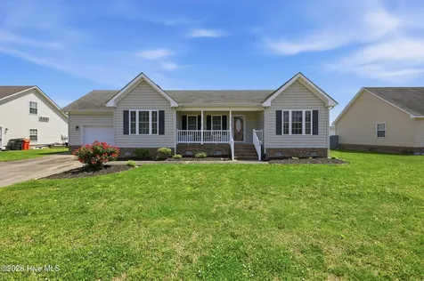 808 Compass Drive Elizabeth City NC 27909