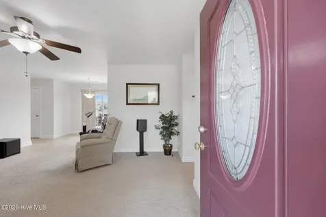 808 Compass Drive Elizabeth City NC 27909