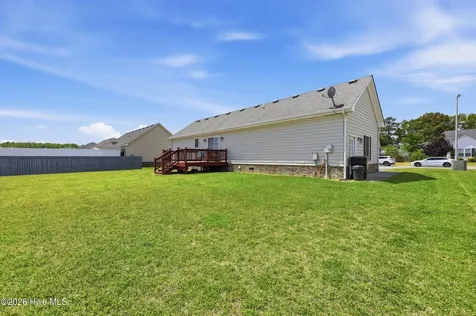 808 Compass Drive Elizabeth City NC 27909