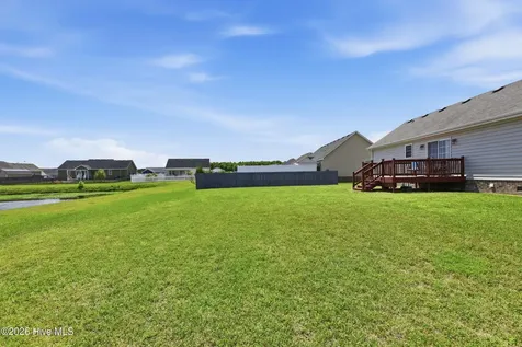 808 Compass Drive Elizabeth City NC 27909