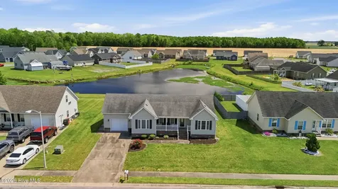 808 Compass Drive Elizabeth City NC 27909