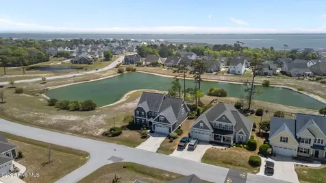 201 Lanyard Drive Newport NC 28570