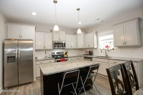 643 Lilac Lane Vass NC 28394