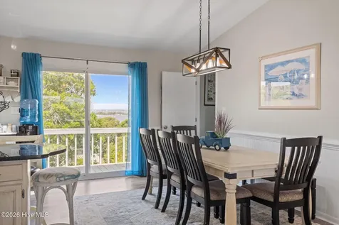 4804 Emerald Drive Emerald Isle NC 28594