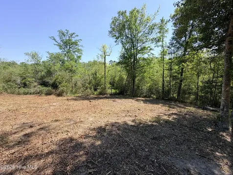 109/111 Barry Lane Jacksonville NC 28540