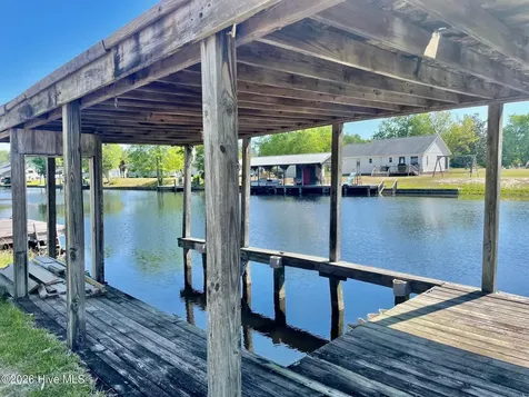 12 Hawk Drive Harrells NC 28444
