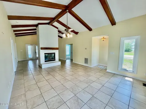 12 Hawk Drive Harrells NC 28444