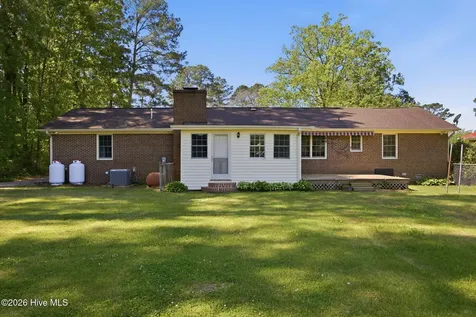 127 Abbey Lane Washington NC 27889