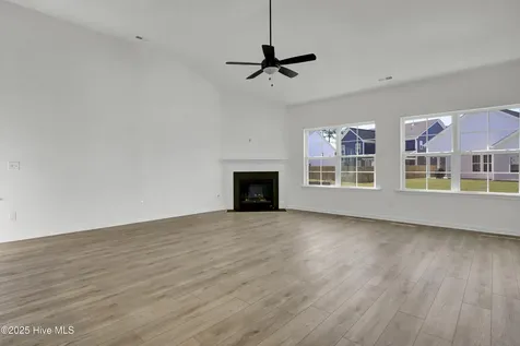 6703 Fellowship Drive Leland NC 28451