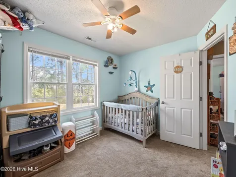 210 Bobwhite Road Hubert NC 28539