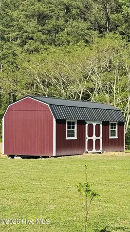 141 Up River Road Belvidere NC 27919