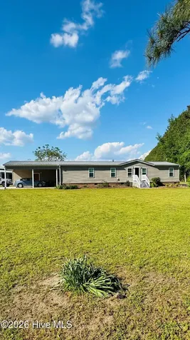 141 Up River Road Belvidere NC 27919