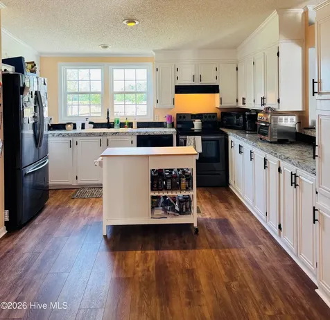 141 Up River Road Belvidere NC 27919