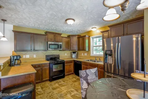 279 Smokey Mountain Drive Raeford NC 28376