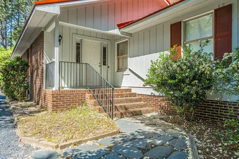 101 Swan Run Court Seven Lakes NC 27376