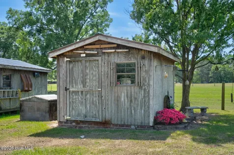 3718 Nc Highway 42 E Tarboro NC 27886