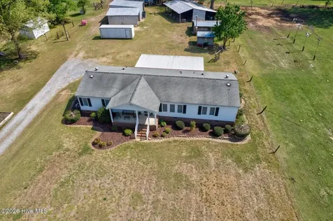 3718 Nc Highway 42 E Tarboro NC 27886