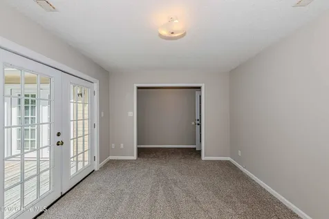 223 Spring Drive Jacksonville NC 28540