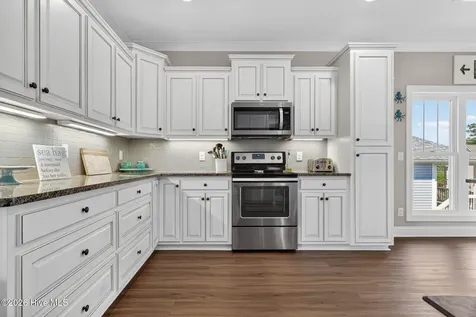 1903 E Yacht Drive Oak Island NC 28465