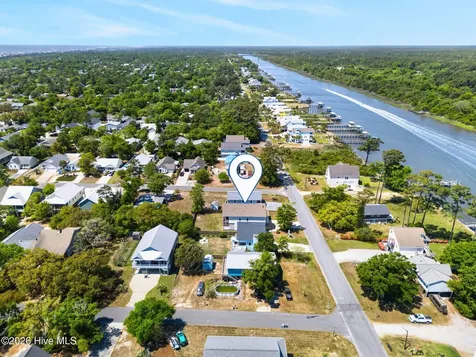 1903 E Yacht Drive Oak Island NC 28465