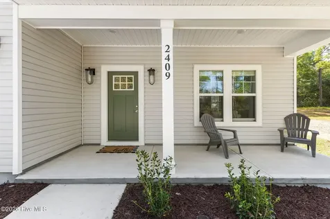2409 Sunset Harbor Road SE Bolivia NC 28422