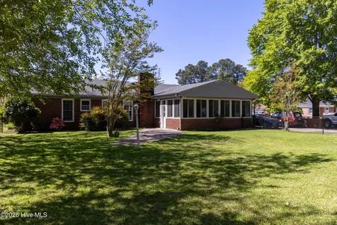 212 Robin Lane Edenton NC 27932