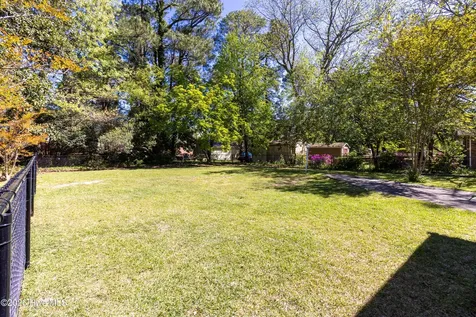 212 Robin Lane Edenton NC 27932
