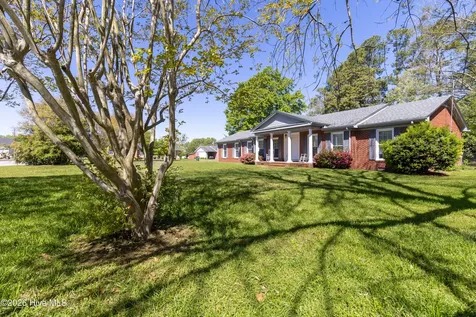 212 Robin Lane Edenton NC 27932
