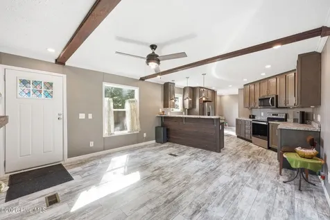 2193 Forest Drive SW Supply NC 28462