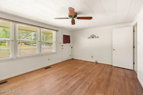 118 Forest Drive W Whiteville NC 28472