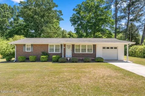 118 Forest Drive W Whiteville NC 28472