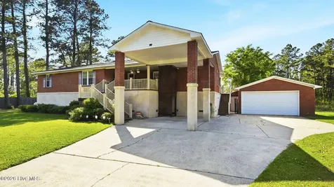 298 Bay Shore Drive Chocowinity NC 27817