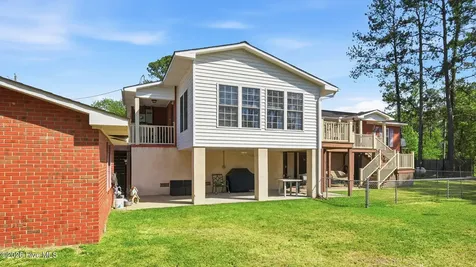 298 Bay Shore Drive Chocowinity NC 27817