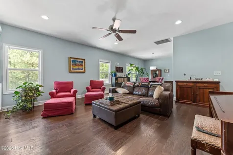 355 Queens Cove Way Carthage NC 28327