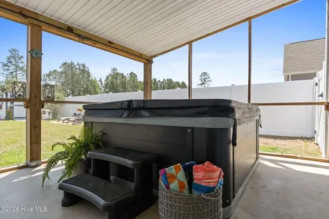 1006 Burled Oak Ridge Loop SE Bolivia NC 28422