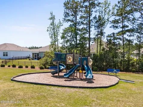 1006 Burled Oak Ridge Loop SE Bolivia NC 28422