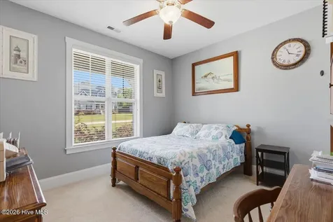 111 W Huckleberry Way Rocky Point NC 28457