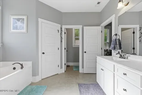 111 W Huckleberry Way Rocky Point NC 28457
